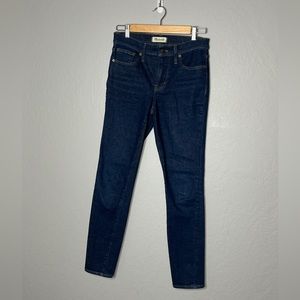 Madewell 9" midrise skinny jeans with 5 pocket design, size 26